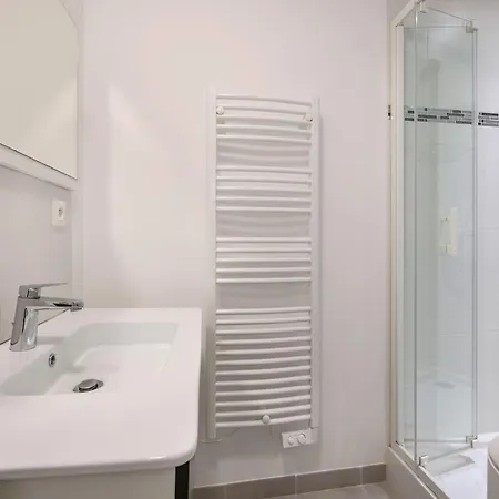 Dans Résidence Calme à 100m De La