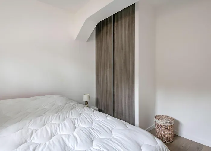 Apartamento Dans Résidence Calme à 100m De La *