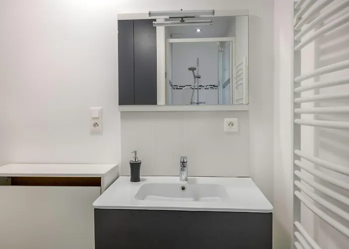 Dans Résidence Calme à 100m De La